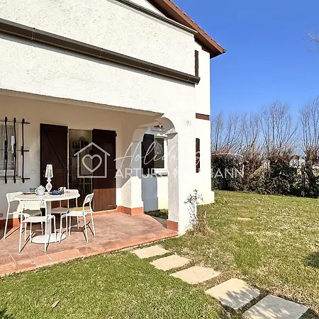 Apartamento 225 - Villaggio Riva Musone Con Portico E Ampio Giardino, Climatizzata 200 Mt Dal Mare, Pulizia, Biancheria Incluse *